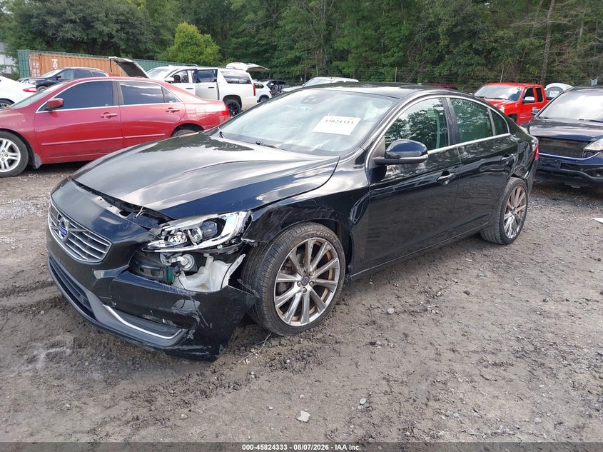 2016 VOLVO S60 INSCRIPTION auction photo 2