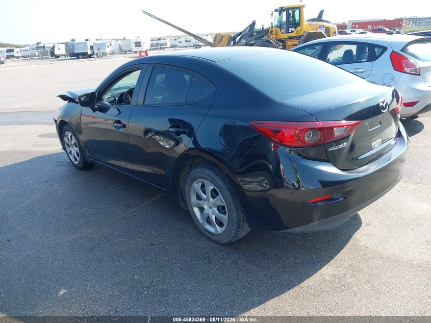 2016 MAZDA MAZDA3 auction photo 3
