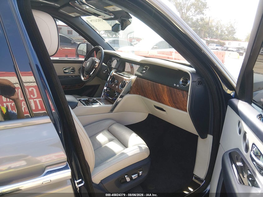 2019 ROLLS-ROYCE CULLINAN auction photo 5