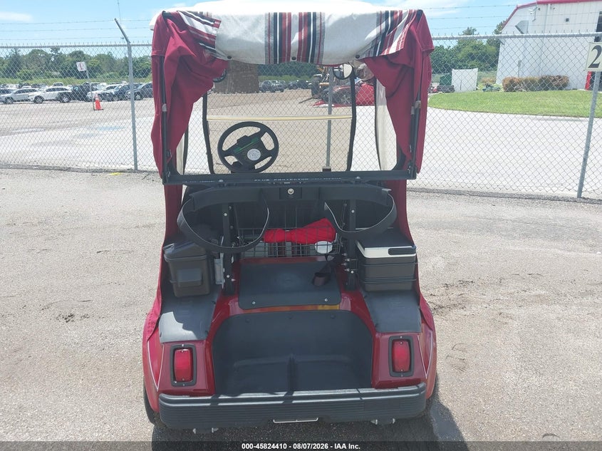 2003 CLUB CAR GOLF CART auction photo 8