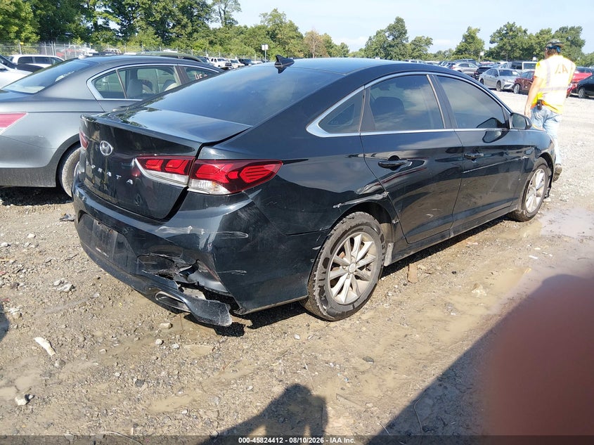 2019 HYUNDAI SONATA auction photo 4