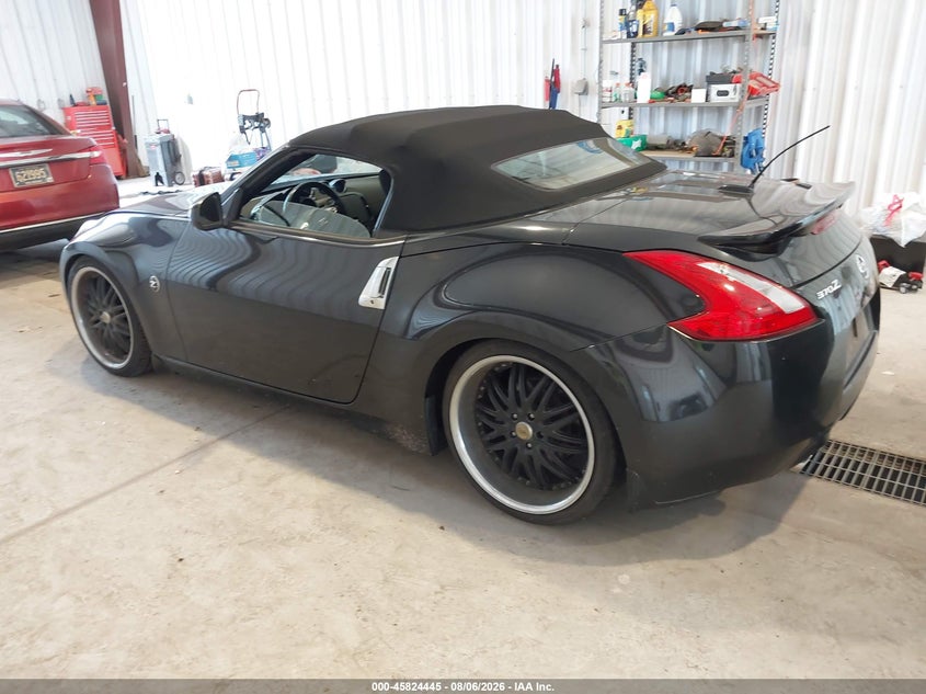 2010 NISSAN 370Z auction photo 3