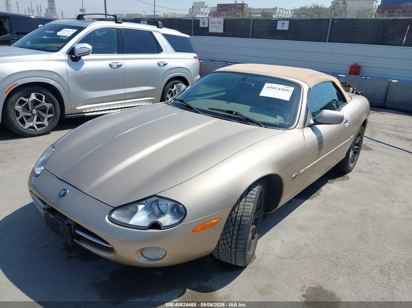 2001 JAGUAR XK8 auction photo 2