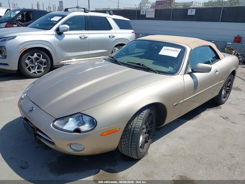 2001 JAGUAR XK8 auction photo 6
