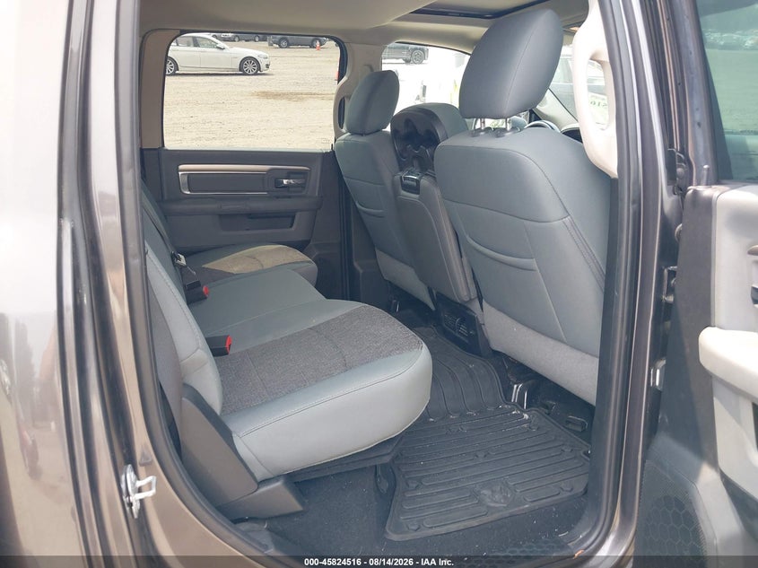 2018 RAM 1500 auction photo 8