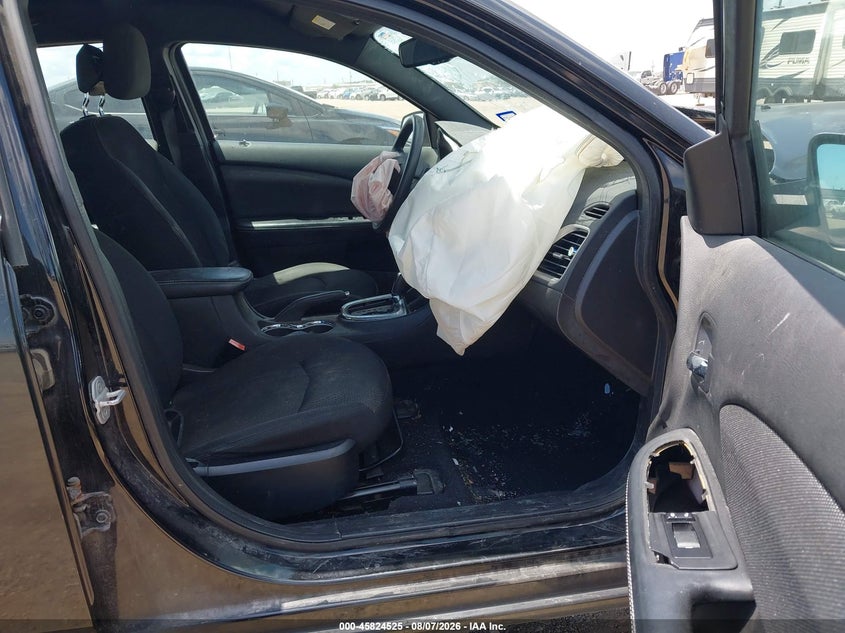 2013 DODGE AVENGER auction photo 5