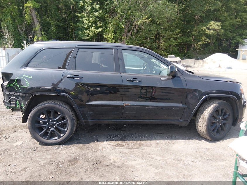 JEEP GRAND CHEROKEE - zdjęcie 14
