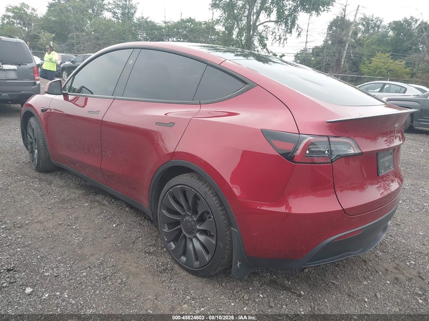 Vin: 7saygaeexrf090610, lot: 46323483, tesla model y long range dual motor all-wheel drive 20243