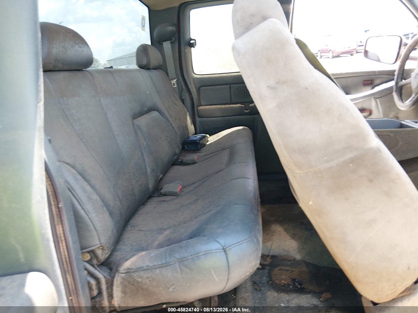 2002 CHEVROLET SILVERADO 2500HD auction photo 8