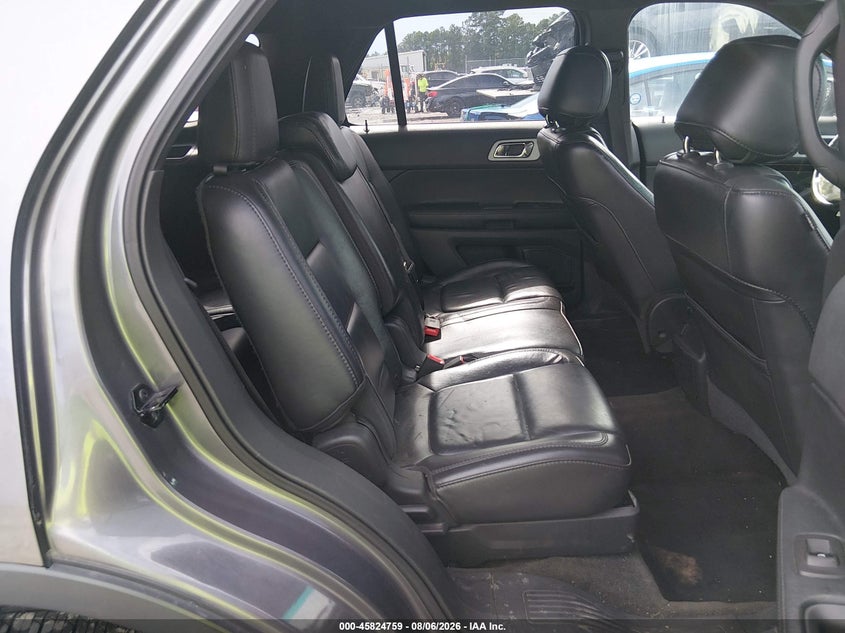 2014 FORD EXPLORER auction photo 8