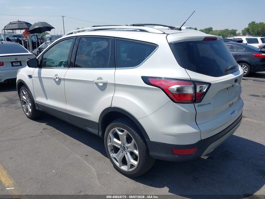 Vin: 1fmcu9j91huc01411, lot: 46323651, ford escape titanium 20173