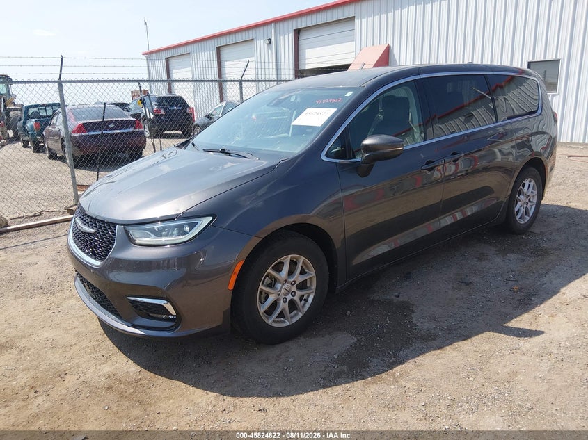 2023 Chrysler Pacifica, Hail, IAAI, VIN 2C4RC1BG6PR580918 — photo 2