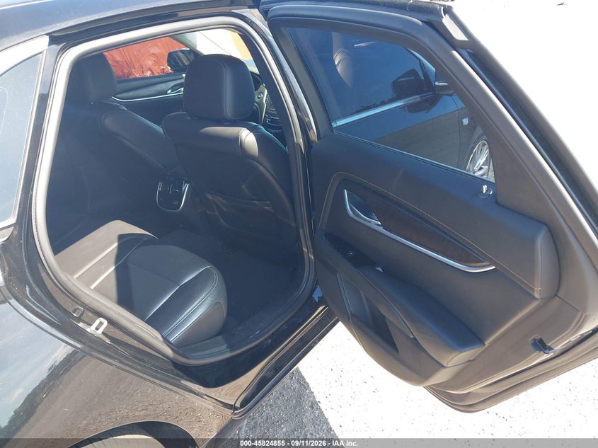 2018 CADILLAC XTS auction photo 8