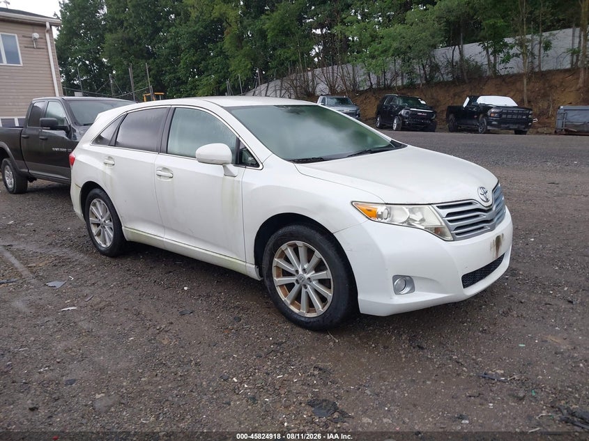 2010 TOYOTA VENZA auction photo 1