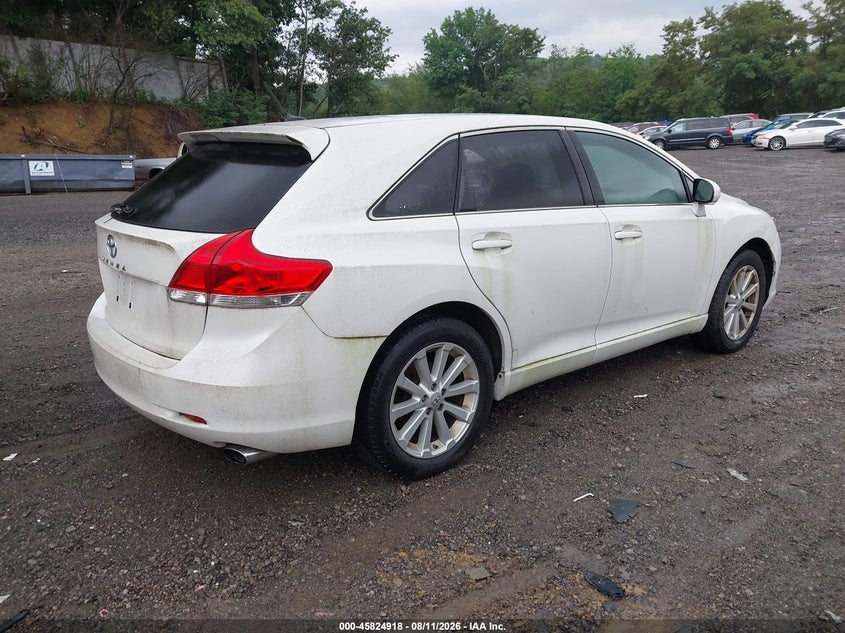 2010 TOYOTA VENZA auction photo 4