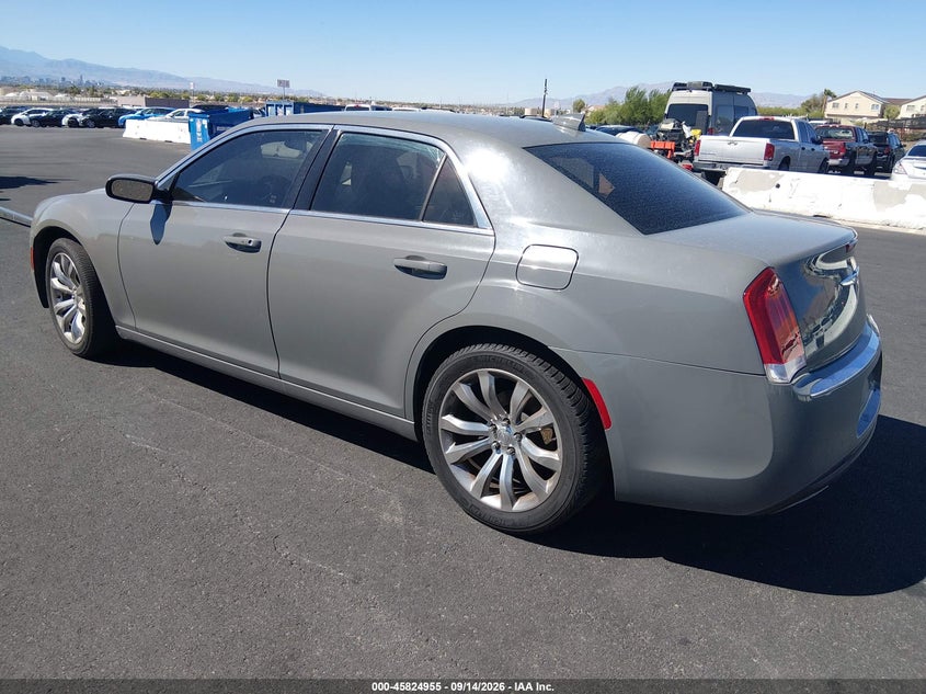 Vin: 2c3ccaag1jh201834, lot: 46323836, chrysler 300 touring l 20183