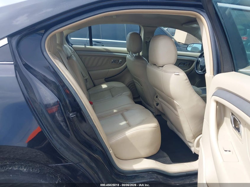 FORD TAURUS 2017 VIN 1FAHP2E84HG107117