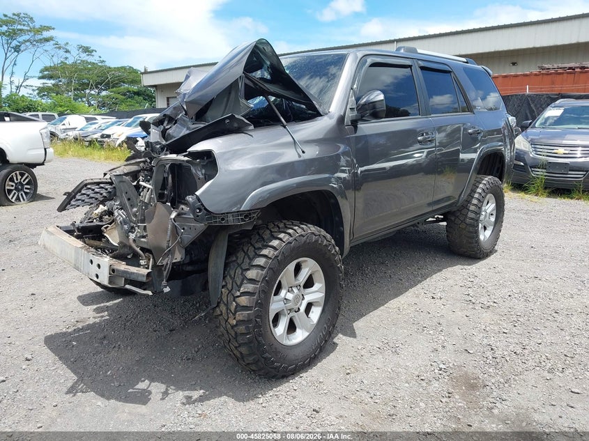 Vin: jtemu5jr5p6092208, lot: 46323939, toyota 4runner sr5 20232