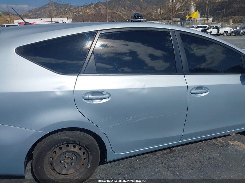 2014 TOYOTA PRIUS V auction photo 6