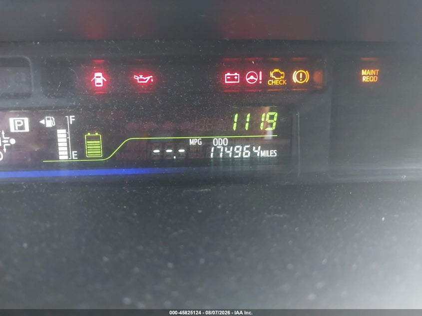 2014 TOYOTA PRIUS V auction photo 7