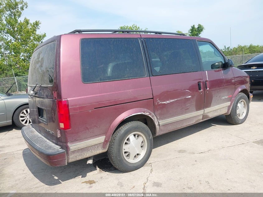 1998 CHEVROLET ASTRO PASSENGER auction photo 4