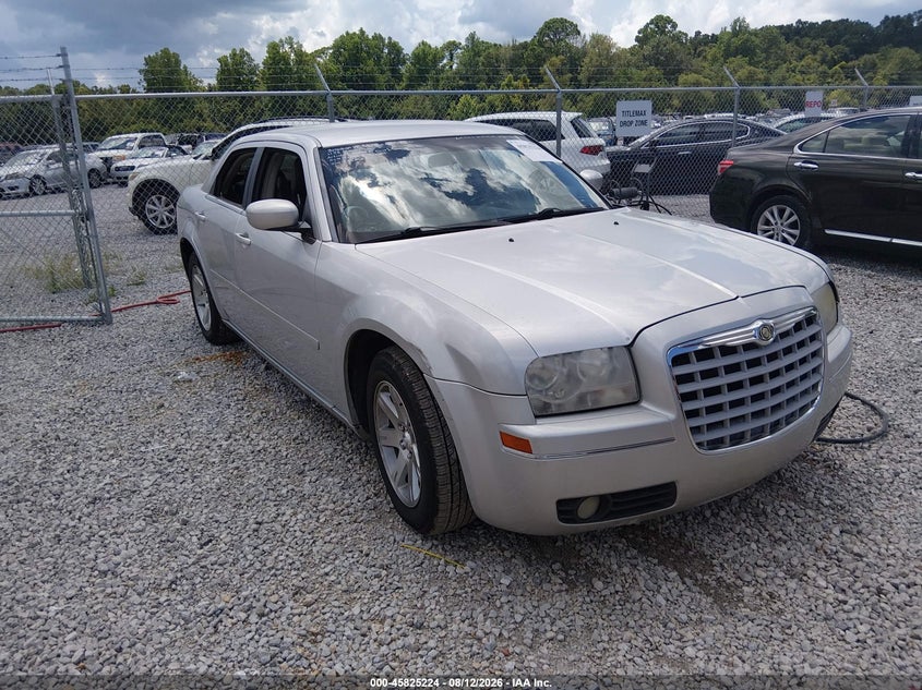 2005 CHRYSLER 300 auction photo 1