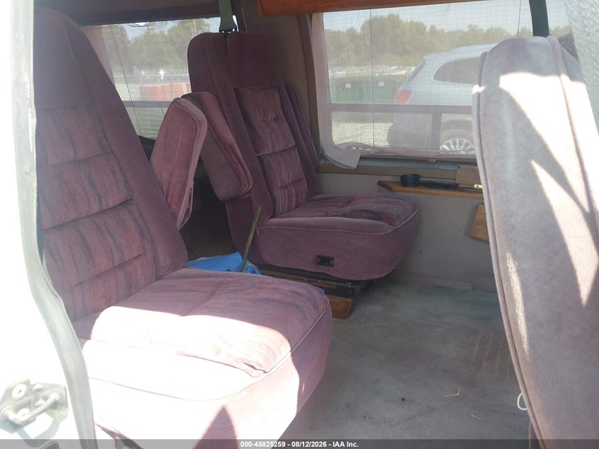 FORD ECONOLINE 1992 VIN 1FDEE14NXNHA45647