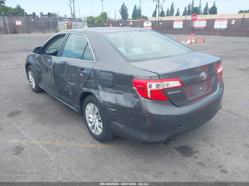 Vin: 4t4bf1fk9cr260871, lot: 46324185, toyota camry le 20123