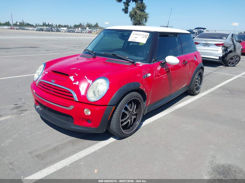 2005 MINI COOPER S auction photo 2