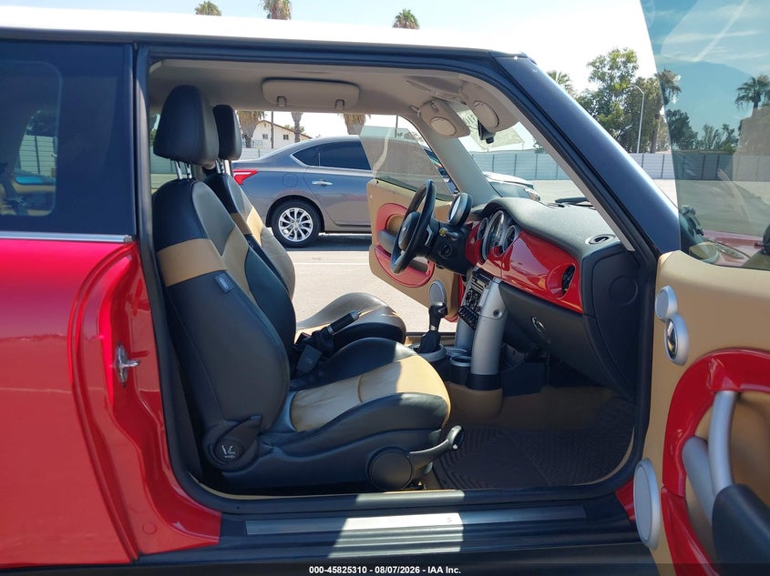 2005 MINI COOPER S auction photo 5