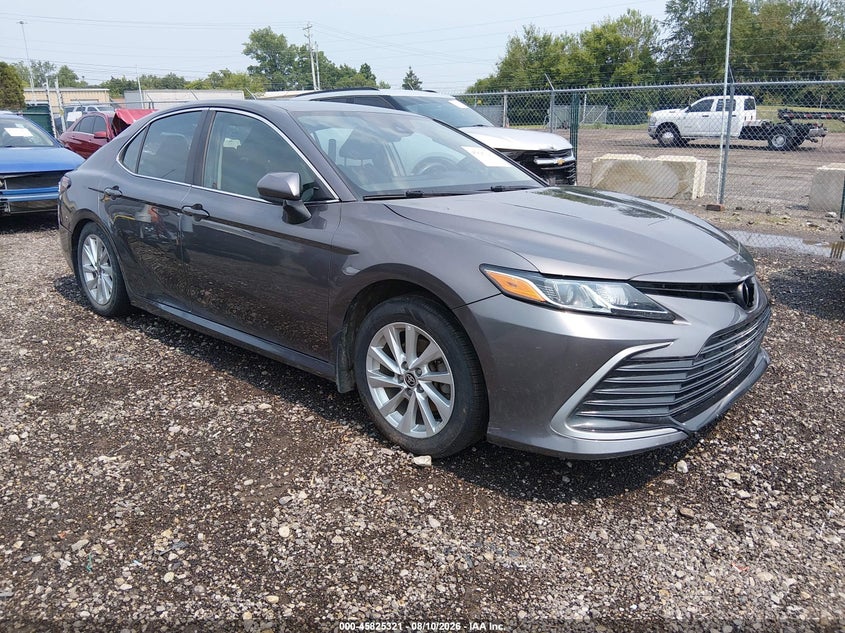 2021 TOYOTA CAMRY auction photo 1