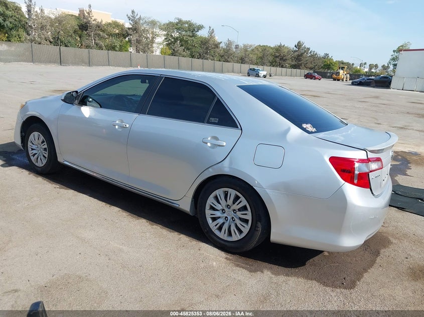 Vin: 4t4bf1fk2cr199170, lot: 46324234, toyota camry le 20123