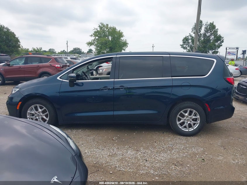 CHRYSLER PACIFICA - zdjęcie 14