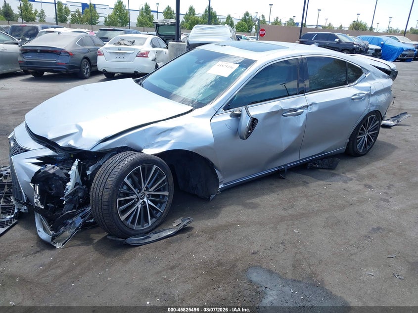 Vin: 58ada1c1xru052531, lot: 46324377, lexus es 300h 20242