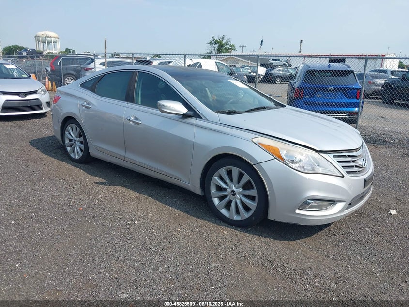 2013 HYUNDAI AZERA auction photo 1