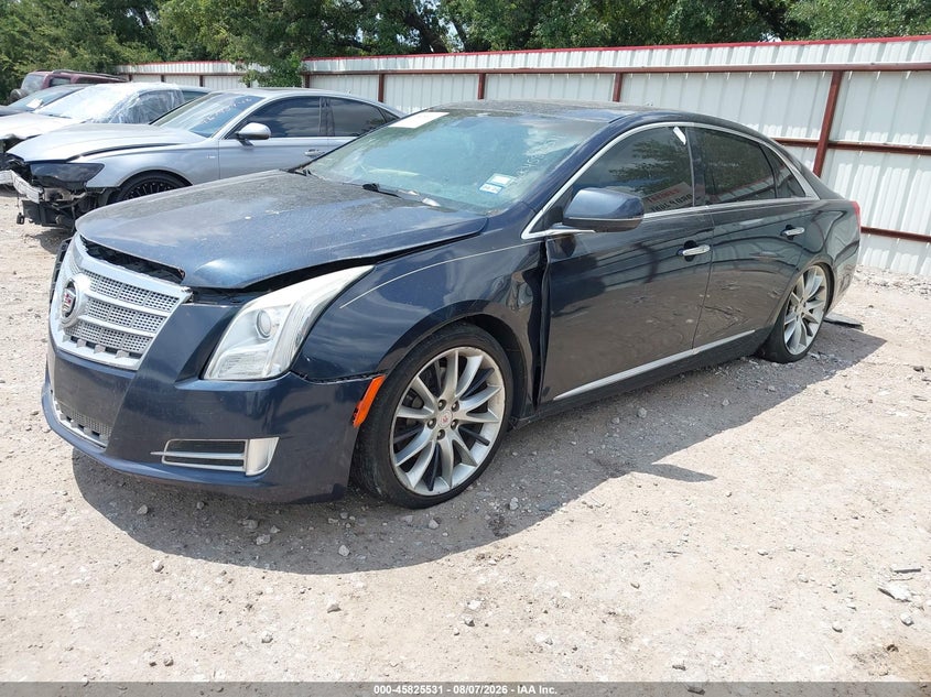2013 CADILLAC XTS auction photo 2