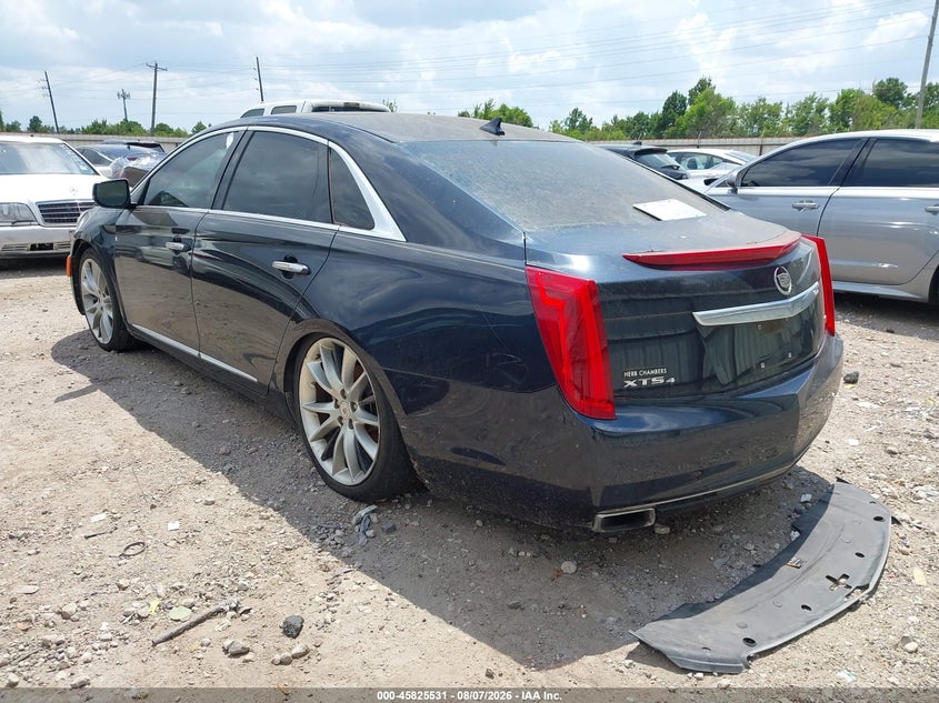 2013 CADILLAC XTS auction photo 3