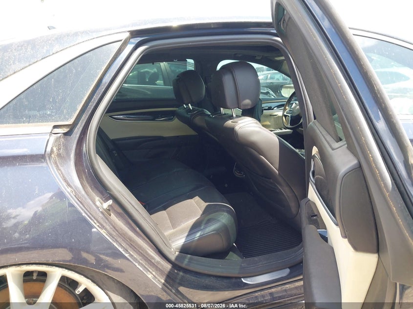 2013 CADILLAC XTS auction photo 8