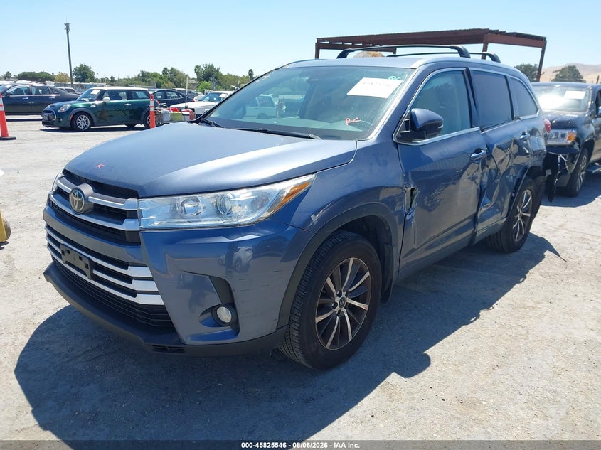 Vin: 5tdjzrfh8js850274, lot: 46324427, toyota highlander xle 20182