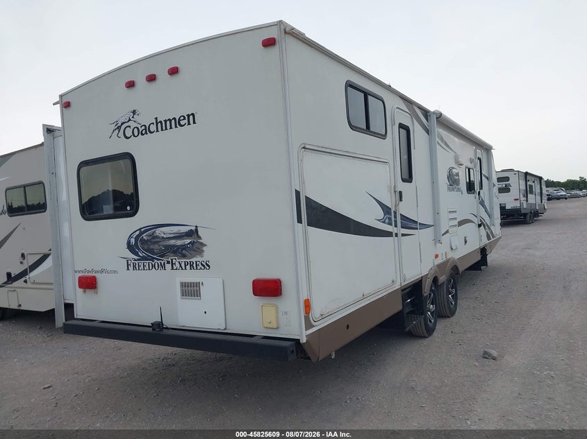 2013 COACHMEN 310BHDS auction photo 4