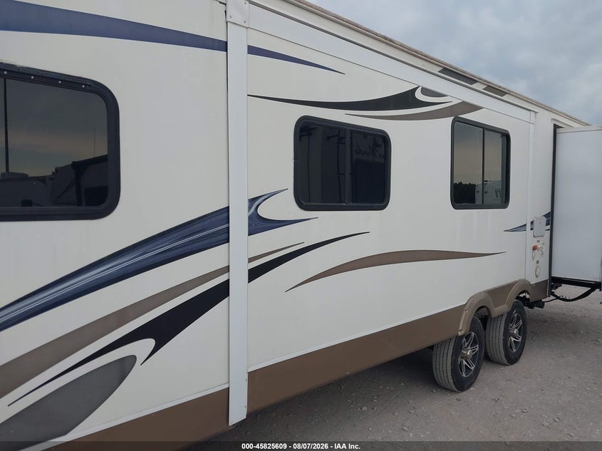 2013 COACHMEN 310BHDS auction photo 6