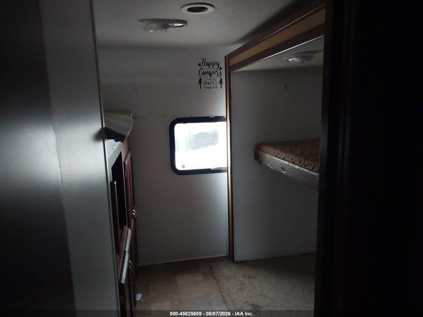 2013 COACHMEN 310BHDS auction photo 8