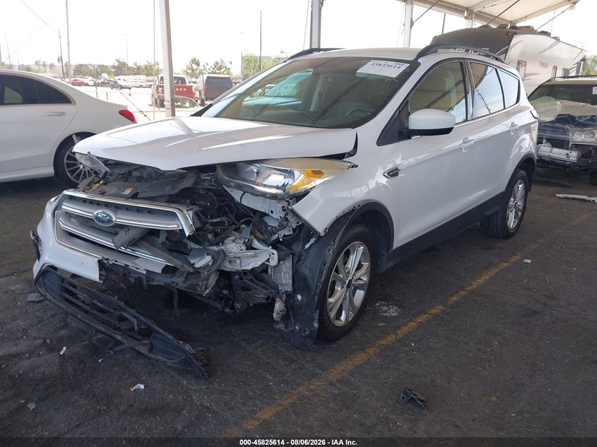 Vin: 1fmcu0gd6jua05249, lot: 46324495, ford escape se 20182