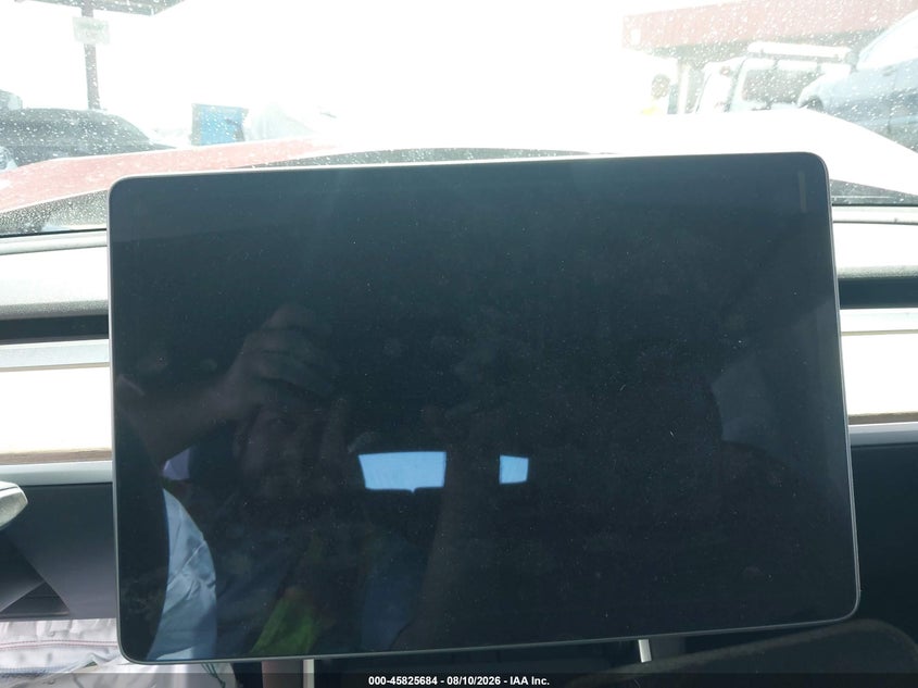 TESLA MODEL 3 2019 VIN 5YJ3E1EAXKF402182