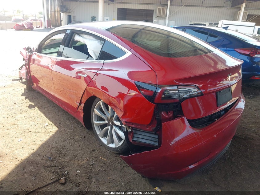 2019 TESLA MODEL 3 auction photo 3