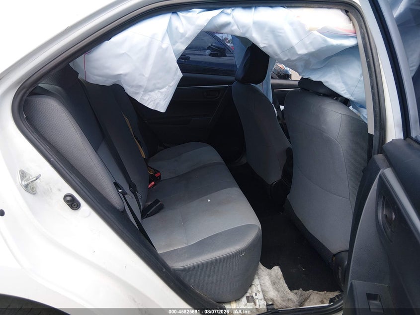 2015 TOYOTA COROLLA auction photo 8