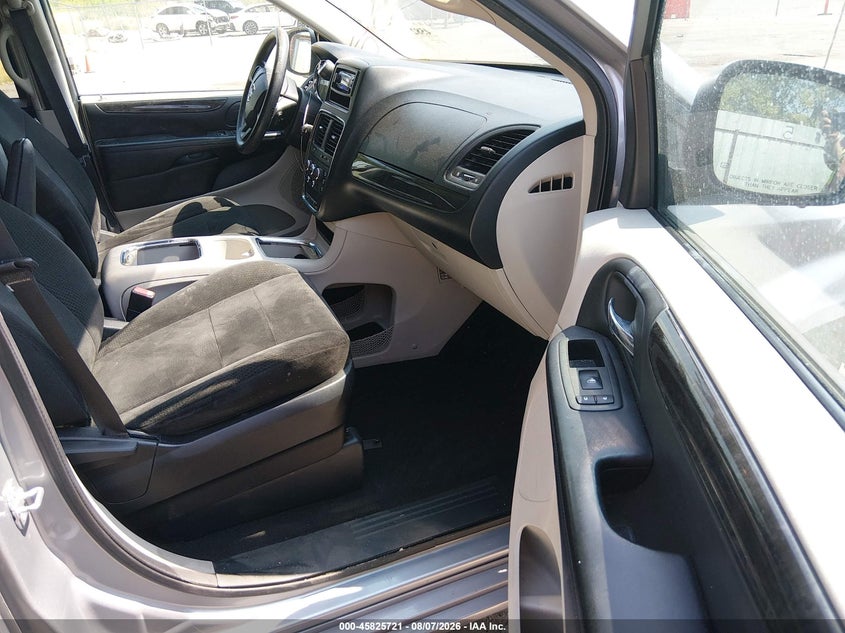 2013 DODGE GRAND CARAVAN auction photo 5