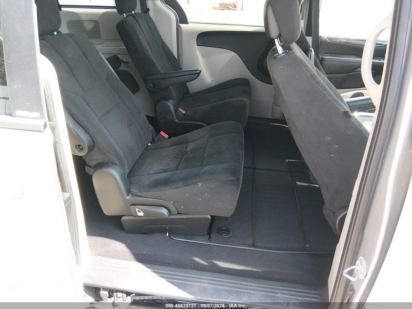 2013 DODGE GRAND CARAVAN auction photo 8