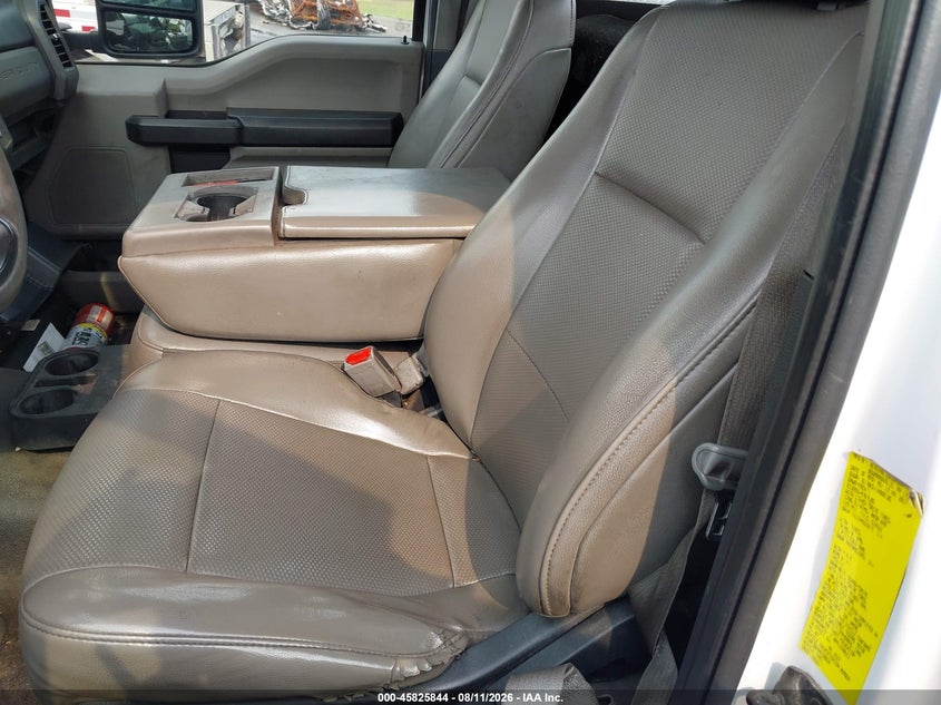 2017 FORD F-350 CHASSIS auction photo 7