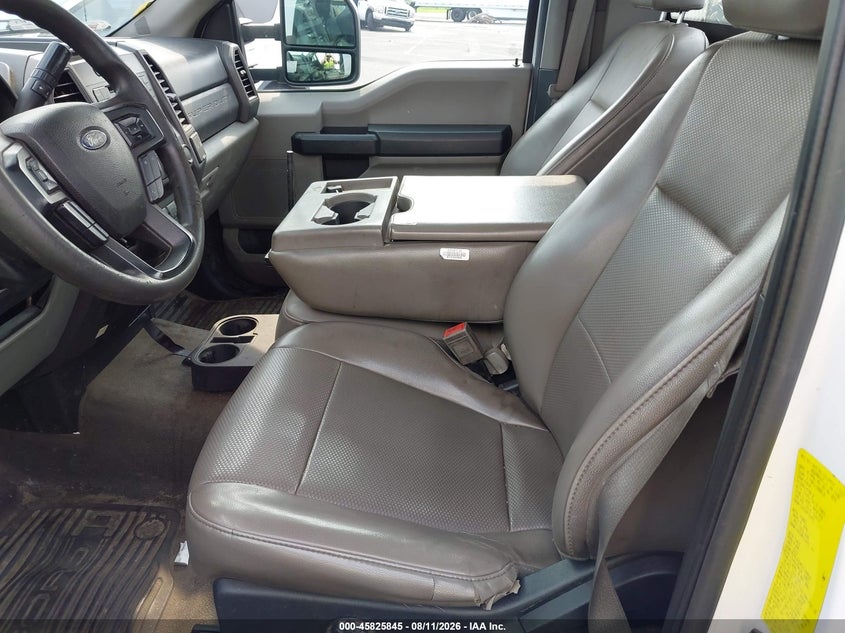 2019 FORD F-350 CHASSIS auction photo 7